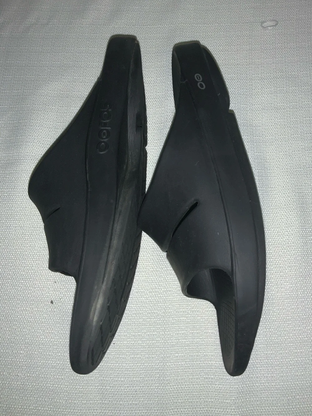 OOFOS OOAHH Black Recovery Slide Sandals Men's Sz 11.